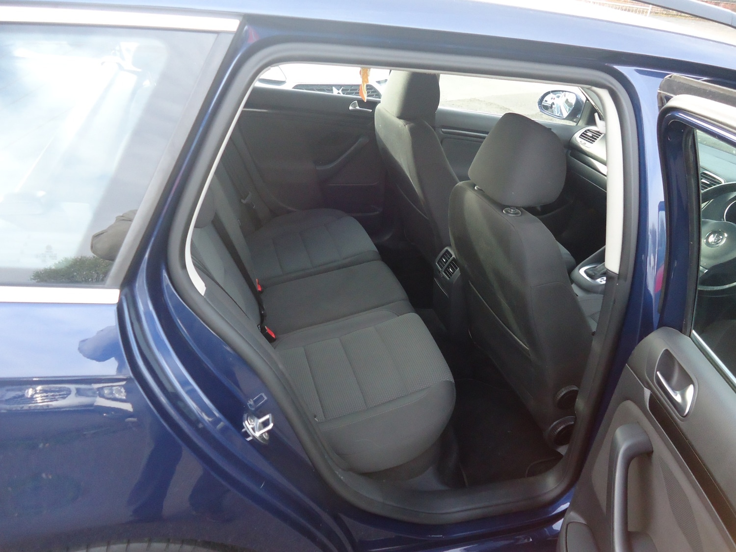 Used Volkswagen Golf 2012 for sale - 78175460: Photo 6