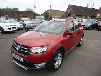 Used Dacia Sandero Stepway 2016 for sale - 78761736: Photo