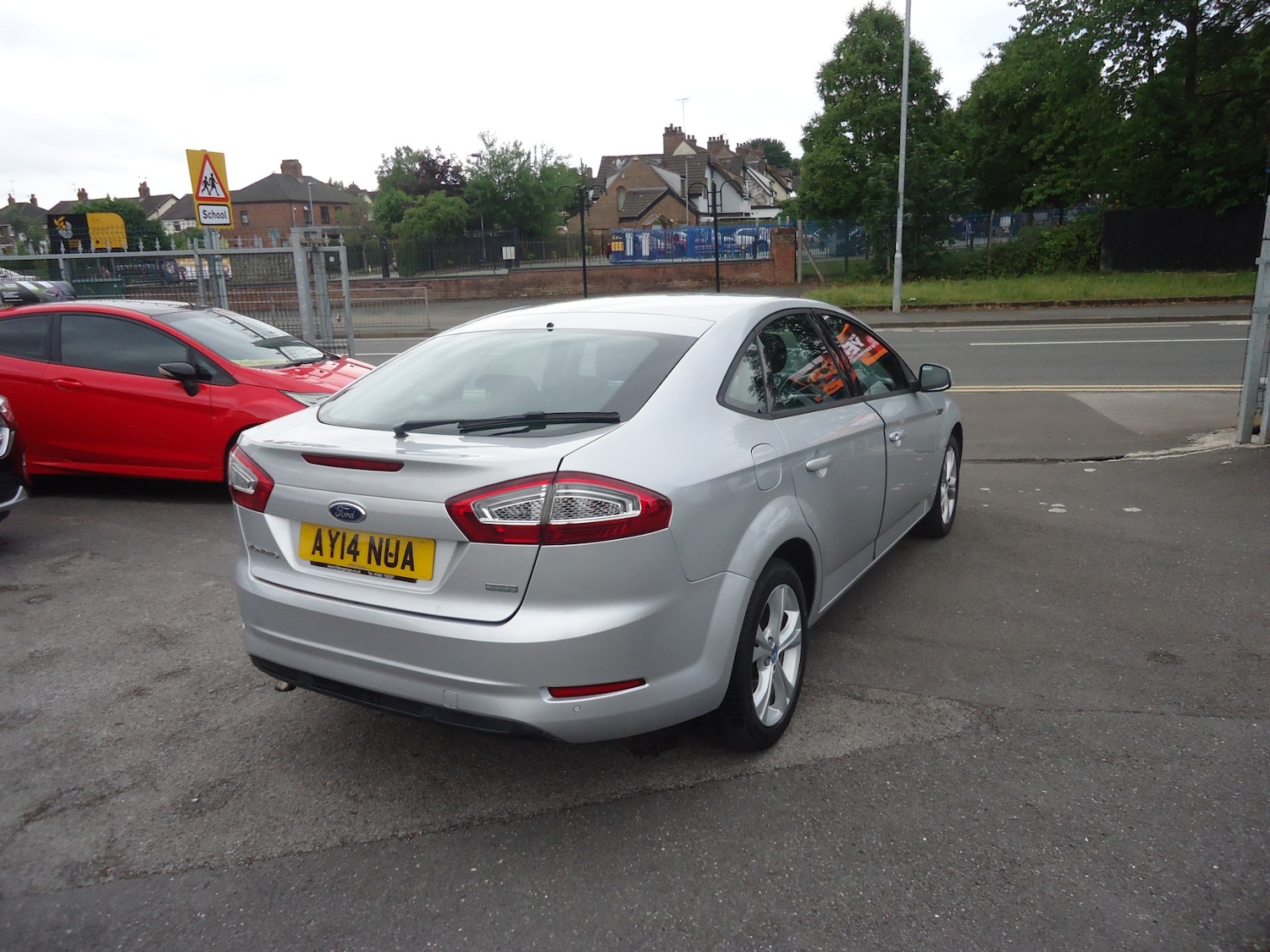 Used Ford Mondeo 2014 for sale - 76450398: Photo 4