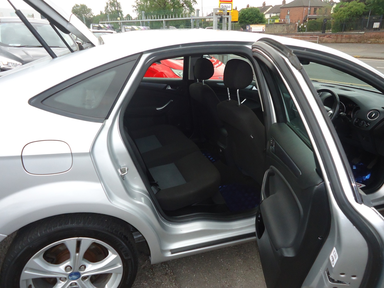 Used Ford Mondeo 2014 for sale - 76450398: Photo 7