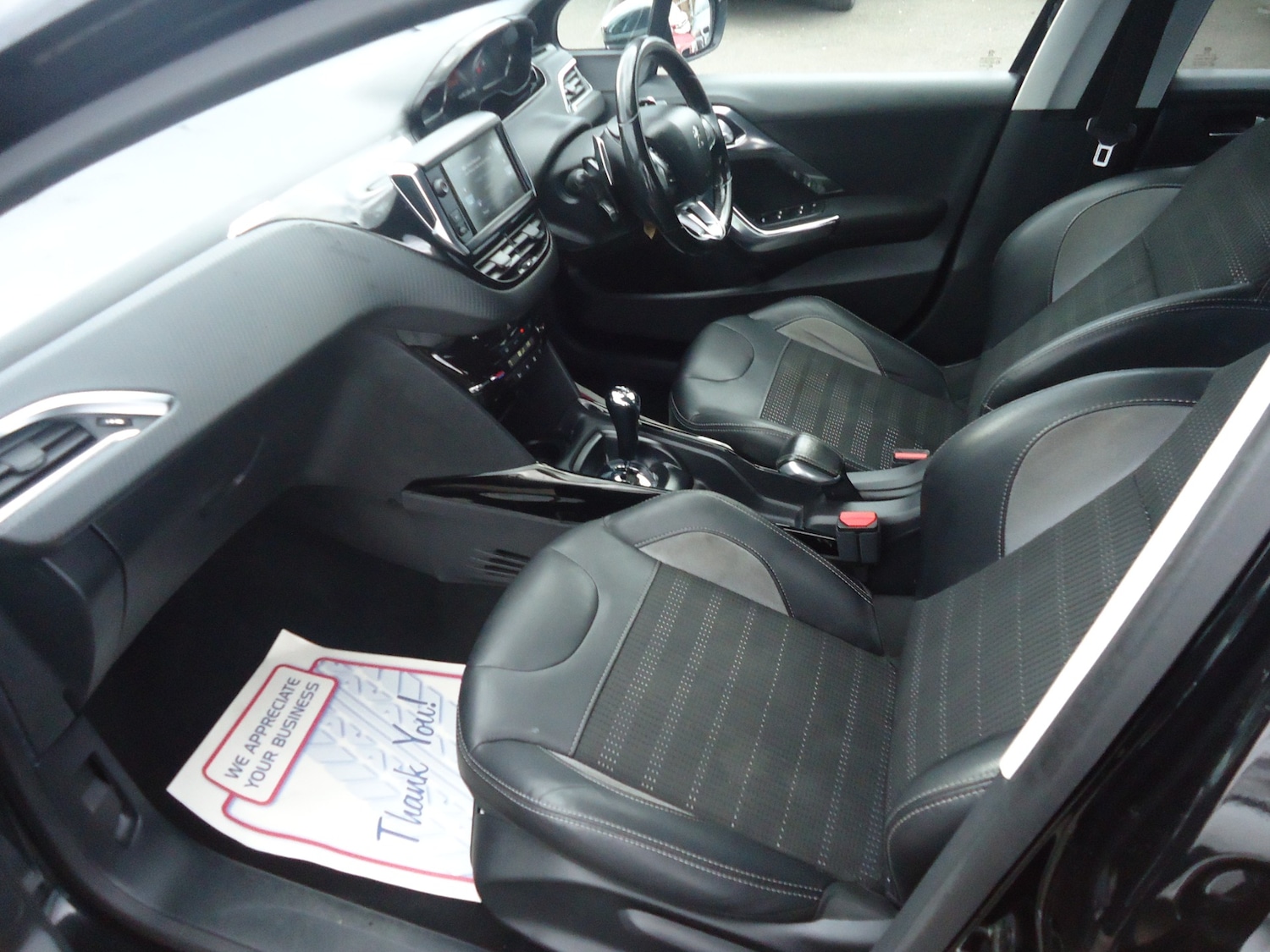 Used Peugeot 2008 2016 for sale - 78133870: Photo 4