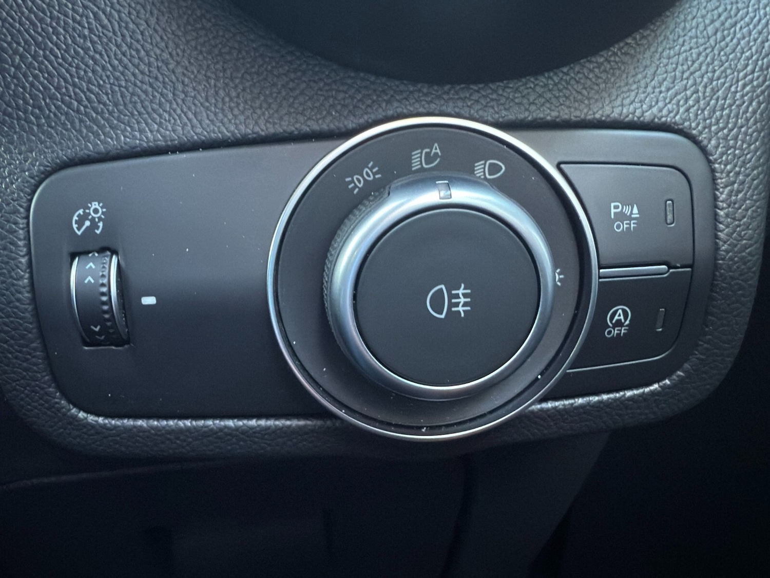 Used Alfa Romeo Stelvio 2025 for sale - 76869249: Photo 37