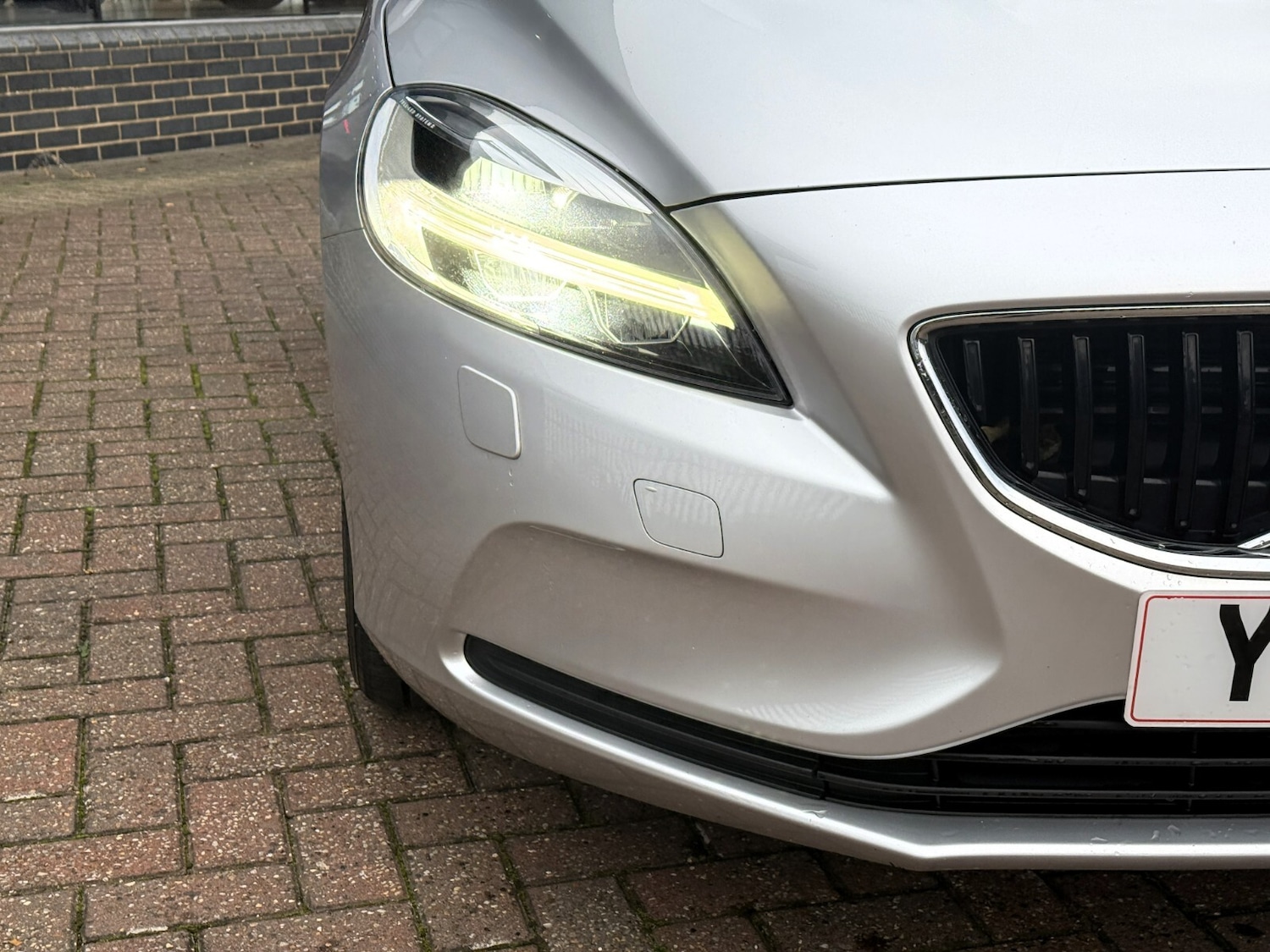 Used Volvo V40 2017 for sale - 76176377: Photo 13