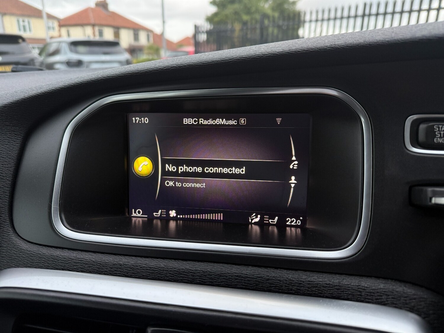 Used Volvo V40 2017 for sale - 76176377: Photo 36