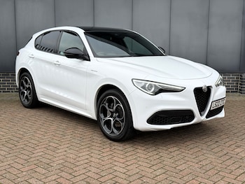 Used Alfa Romeo Stelvio 2022 for sale - 76410576: Photo