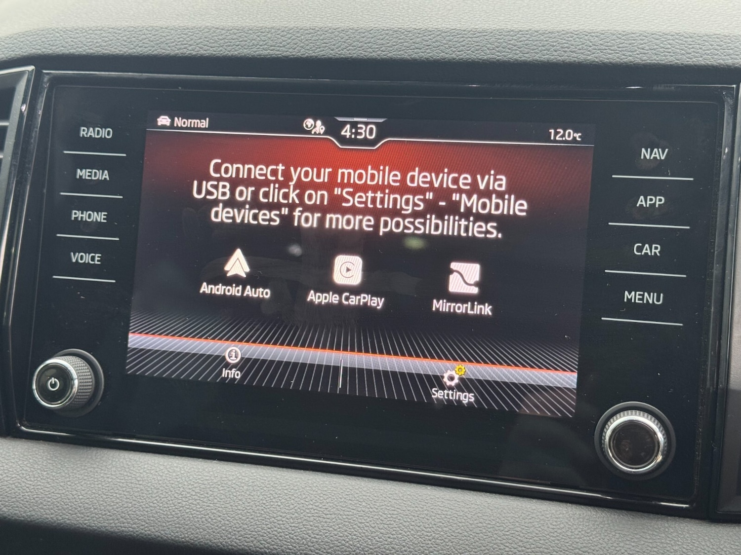 Used Skoda Karoq 2023 for sale - 77326268: Photo 41