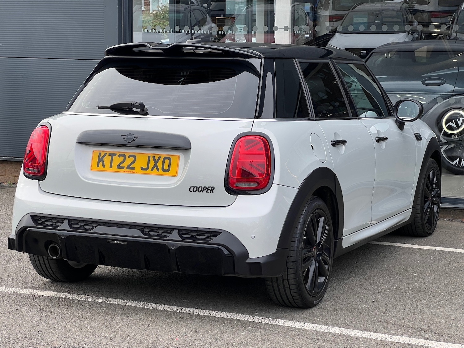 Used MINI Hatch 2022 for sale - 76869938: Photo 6