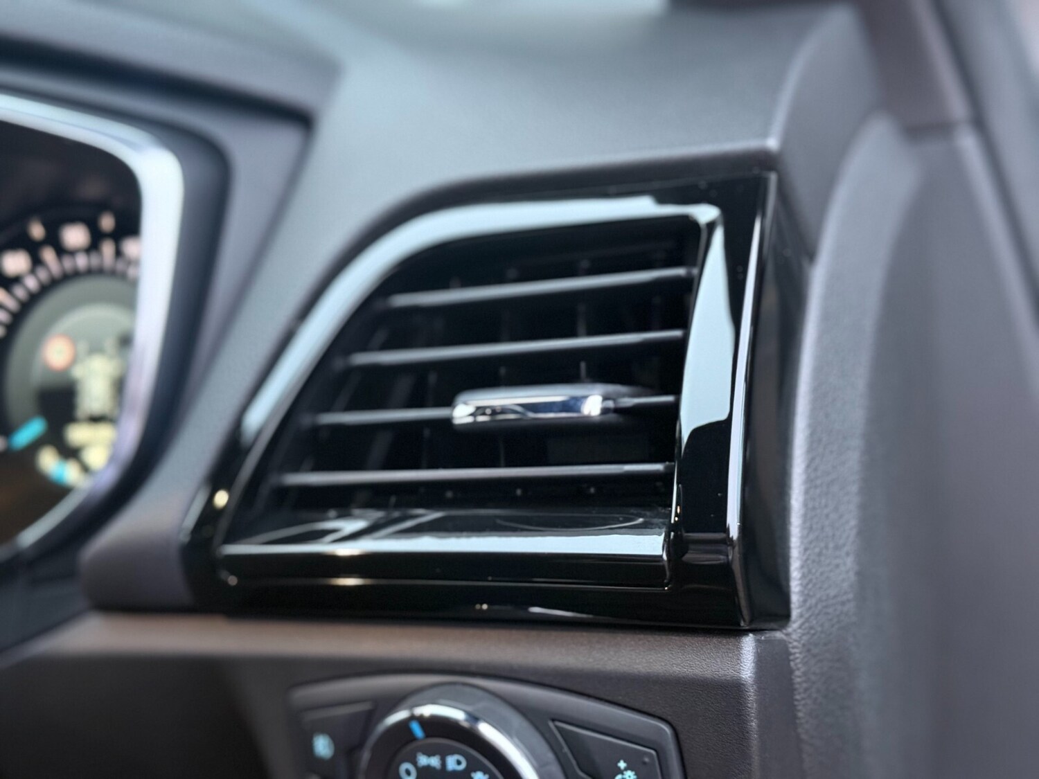 Used Ford Mondeo 2019 for sale - 77848041: Photo 36