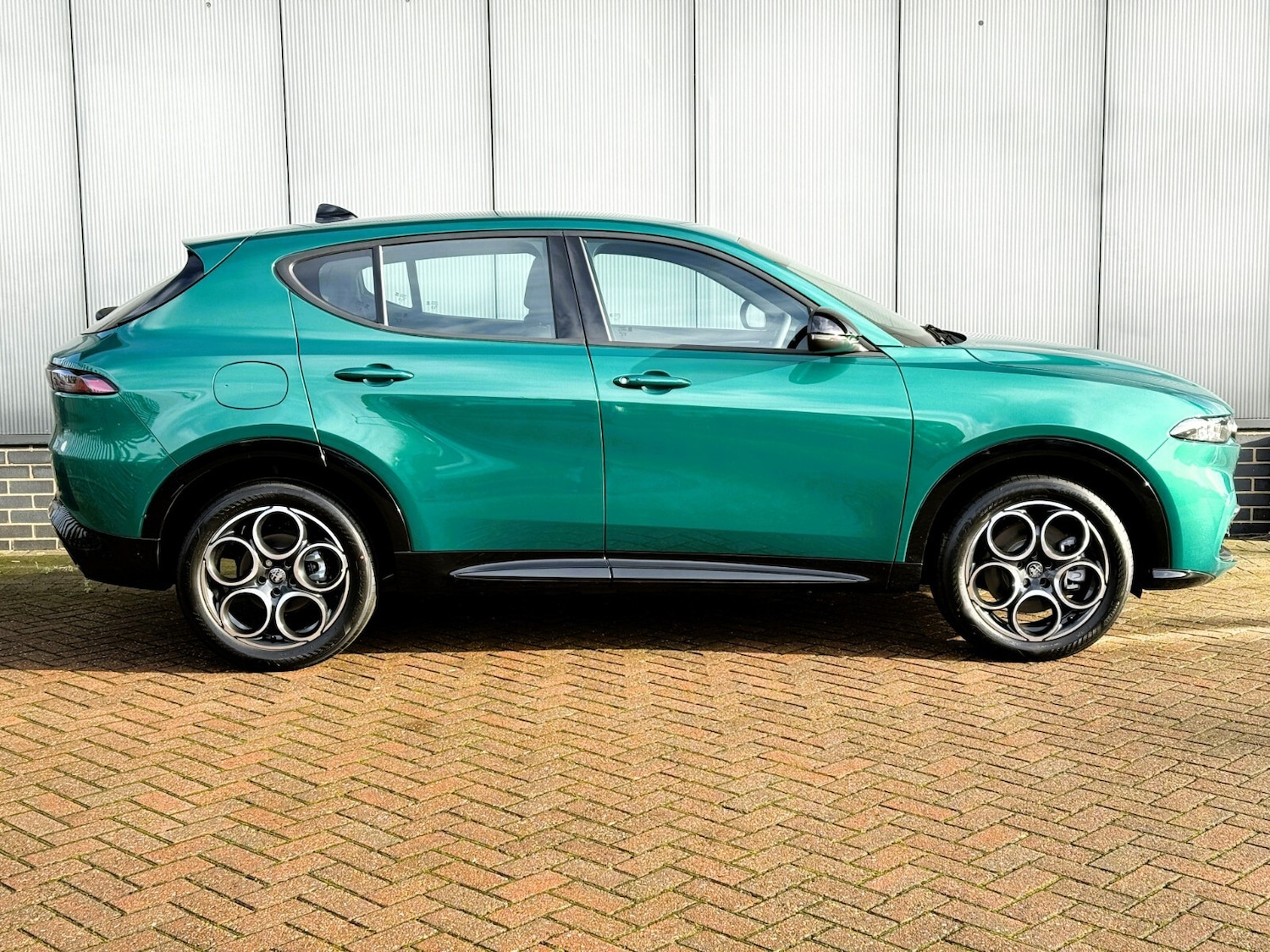 Used Alfa Romeo Tonale 2025 for sale - 76873608: Photo 4