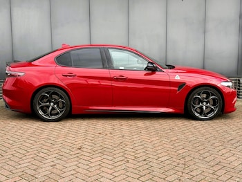 Used Alfa Romeo Giulia 2022 for sale - 77178162: Photo