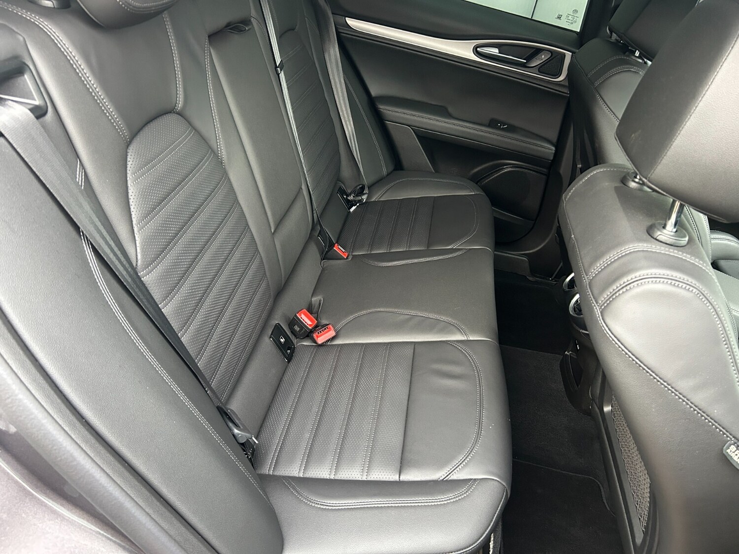 Used Alfa Romeo Stelvio 2025 for sale - 76869323: Photo 18