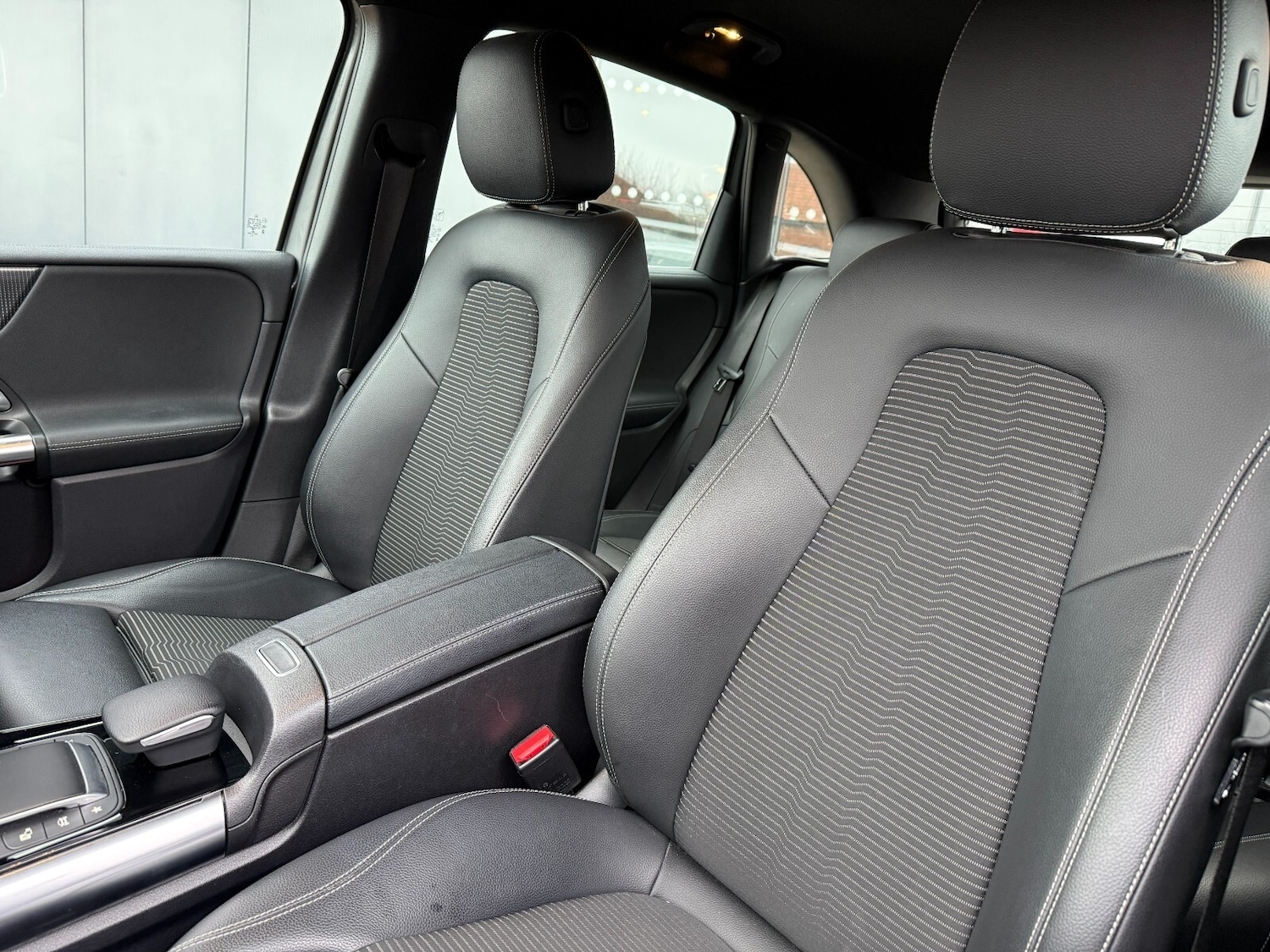 Used Mercedes-Benz B Class 2020 for sale - 76874563: Photo 24