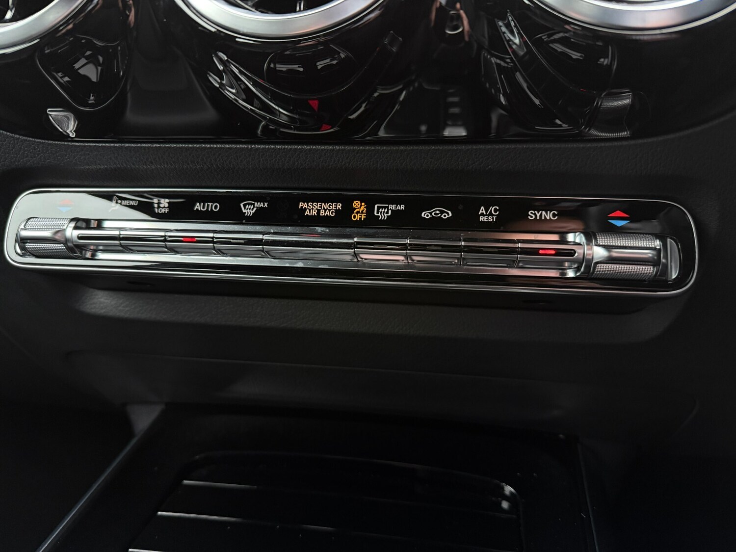 Used Mercedes-Benz B Class 2020 for sale - 76874563: Photo 30