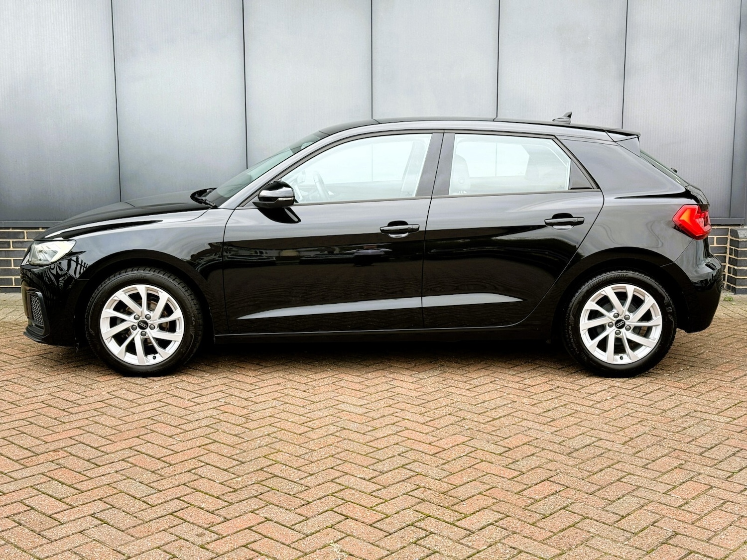 Used Audi A1 2024 for sale - 75486539: Photo 9