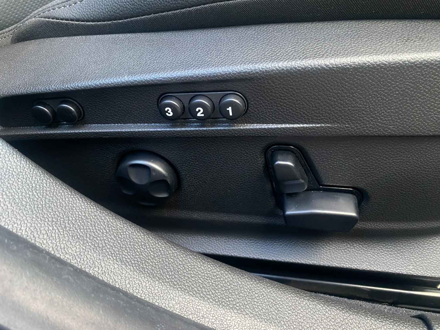 Used Alfa Romeo Giulia 2025 for sale - 76874091: Photo 31