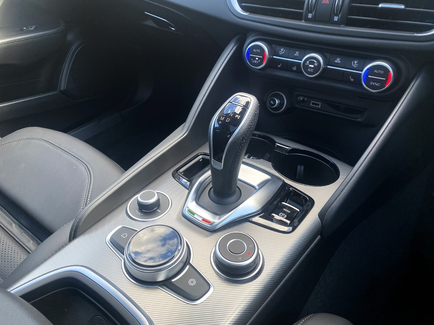 Used Alfa Romeo Giulia 2025 for sale - 76874091: Photo 39