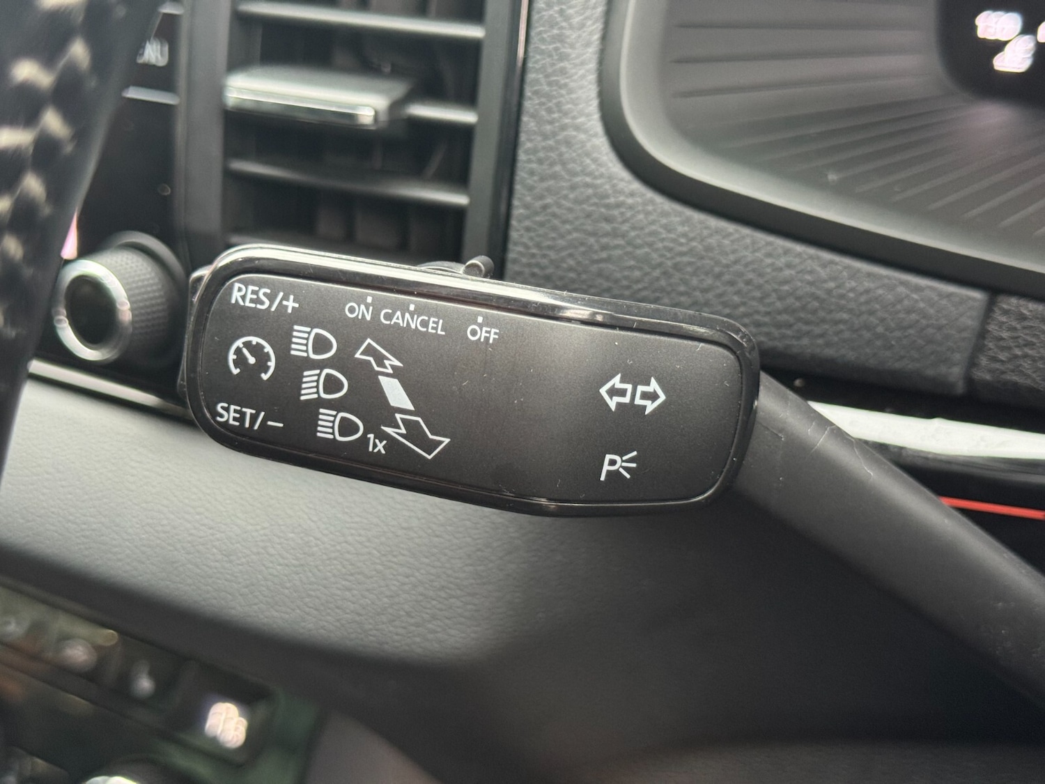 Used Skoda Karoq 2023 for sale - 77232087: Photo 37