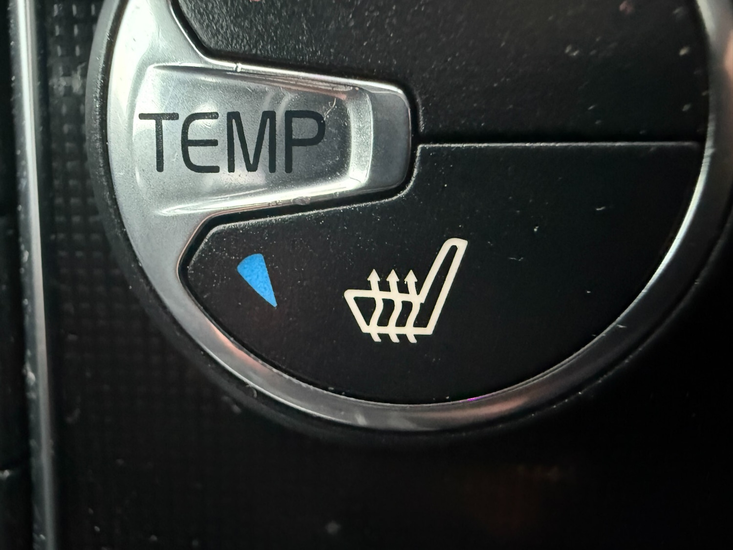 Used Volvo V40 2017 for sale - 76609616: Photo 39