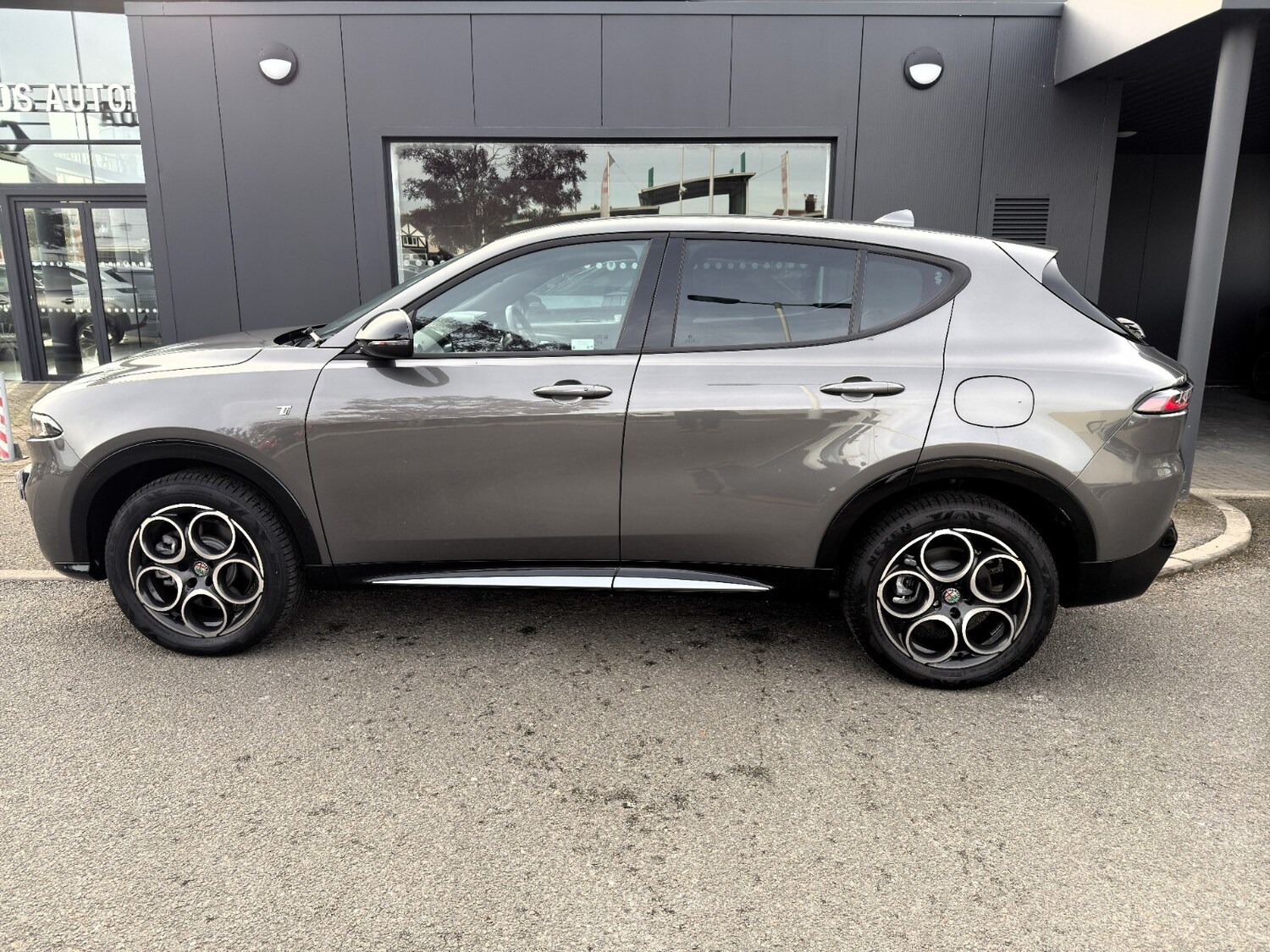 Used Alfa Romeo Tonale 2024 for sale - 76868870: Photo 4