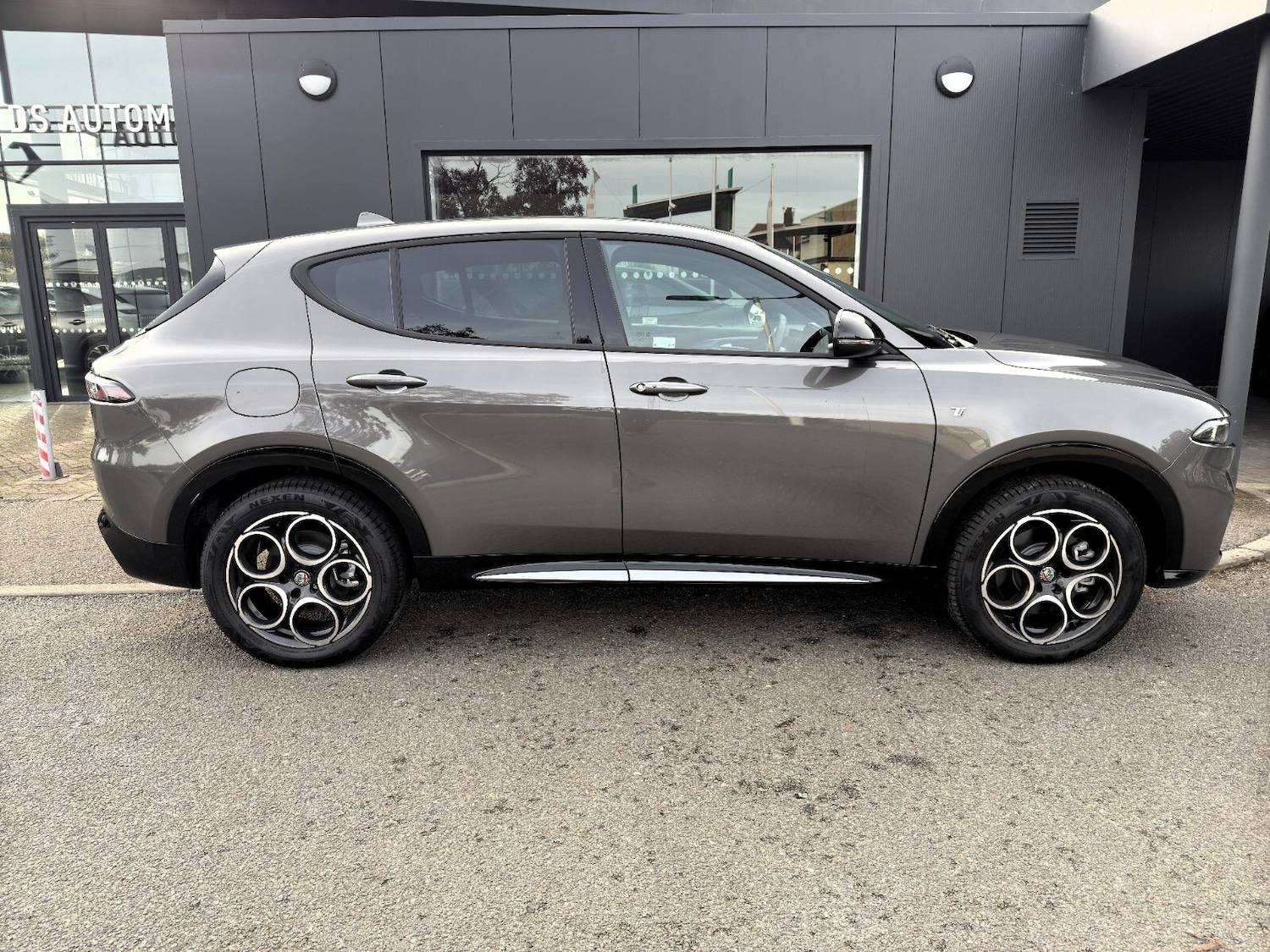 Used Alfa Romeo Tonale 2024 for sale - 76868870: Photo 8