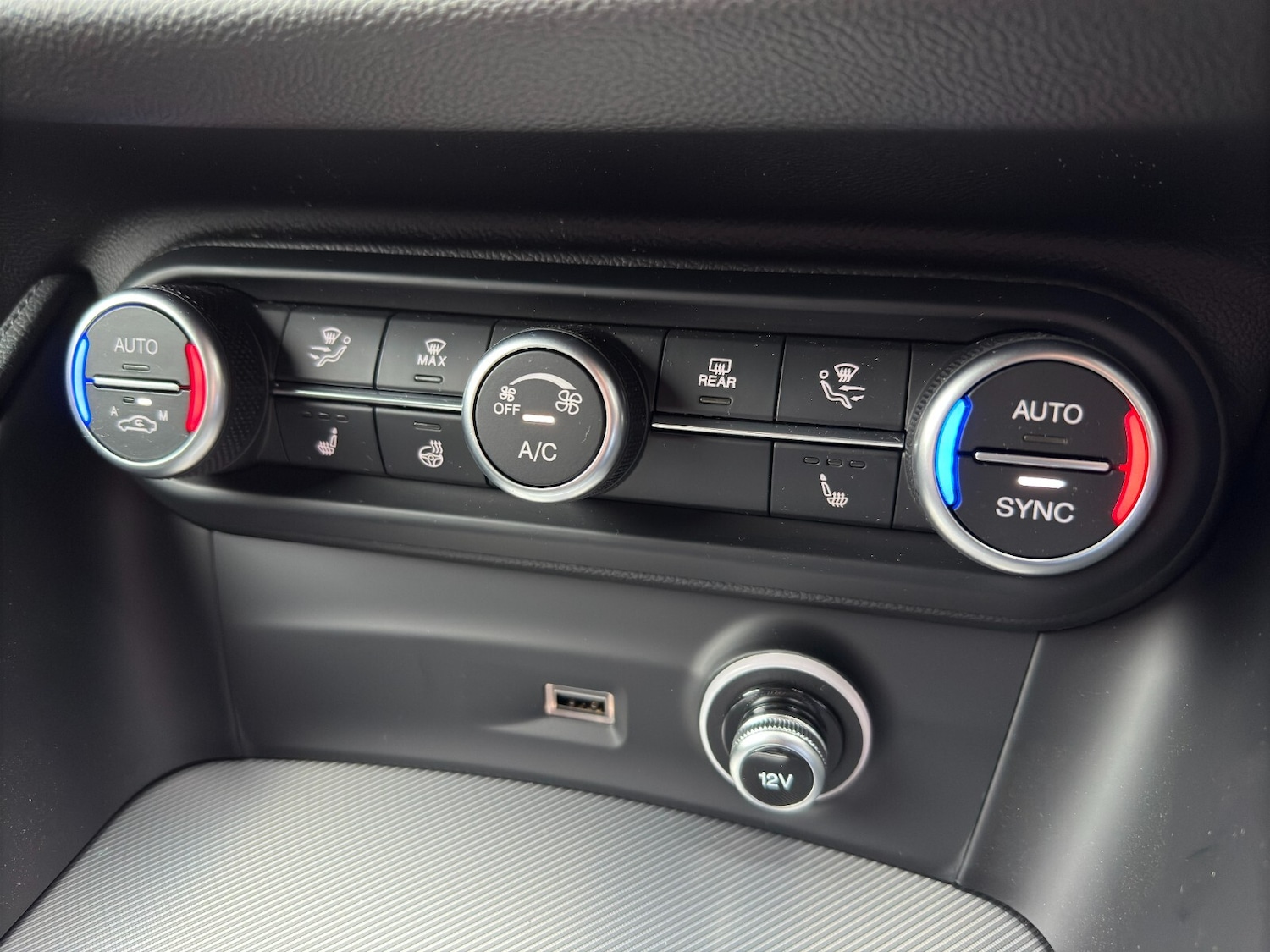 Used Alfa Romeo Stelvio 2024 for sale - 76868754: Photo 25