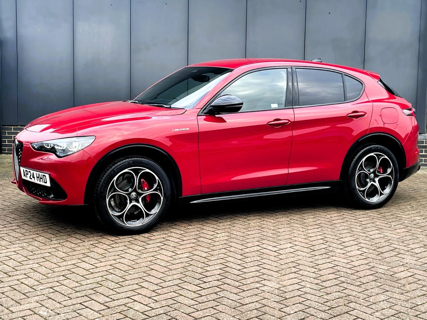 Used Alfa Romeo Stelvio 2024 for sale - 76868754: Photo 4