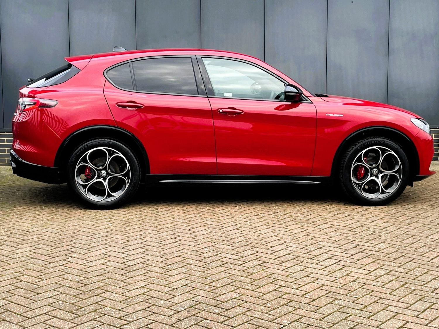 Used Alfa Romeo Stelvio 2024 for sale - 76868754: Photo 5