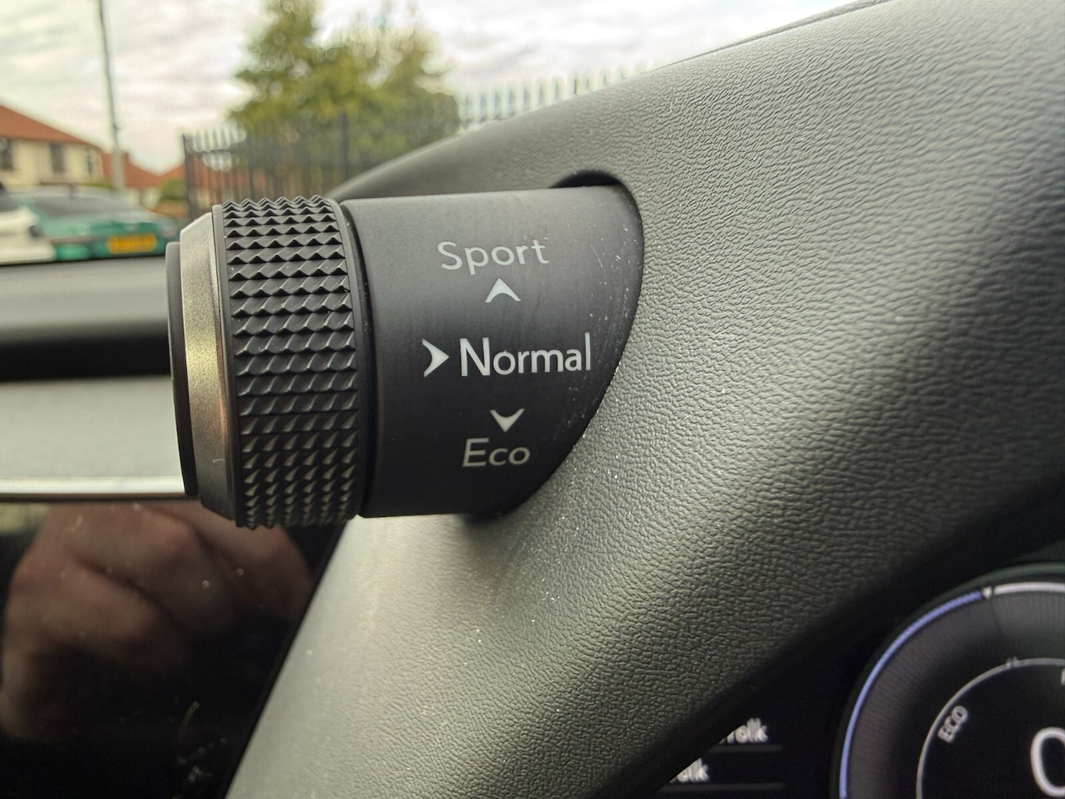 Used Lexus UX 2023 for sale - 77261524: Photo 38