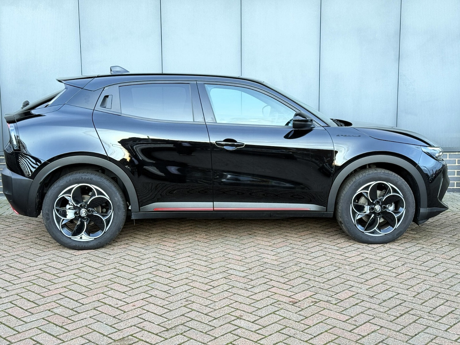 Used Alfa Romeo Junior 2025 for sale - 76977868: Photo 4