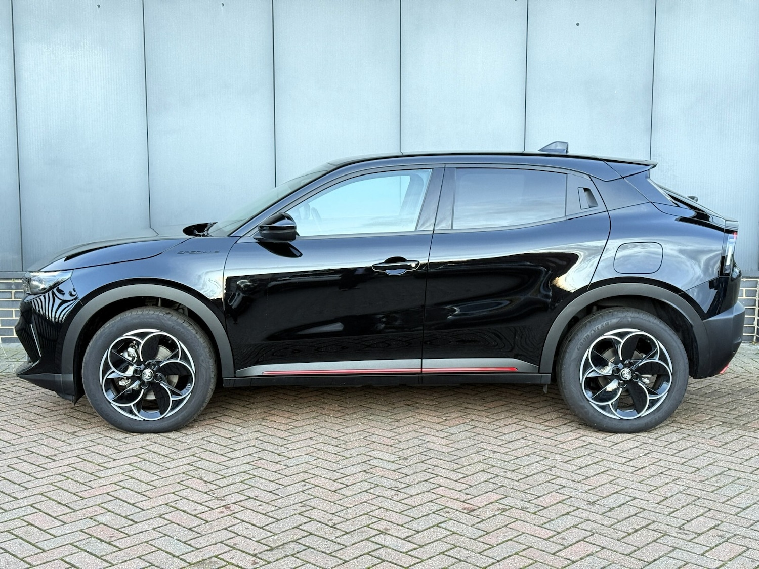 Used Alfa Romeo Junior 2025 for sale - 76977868: Photo 8