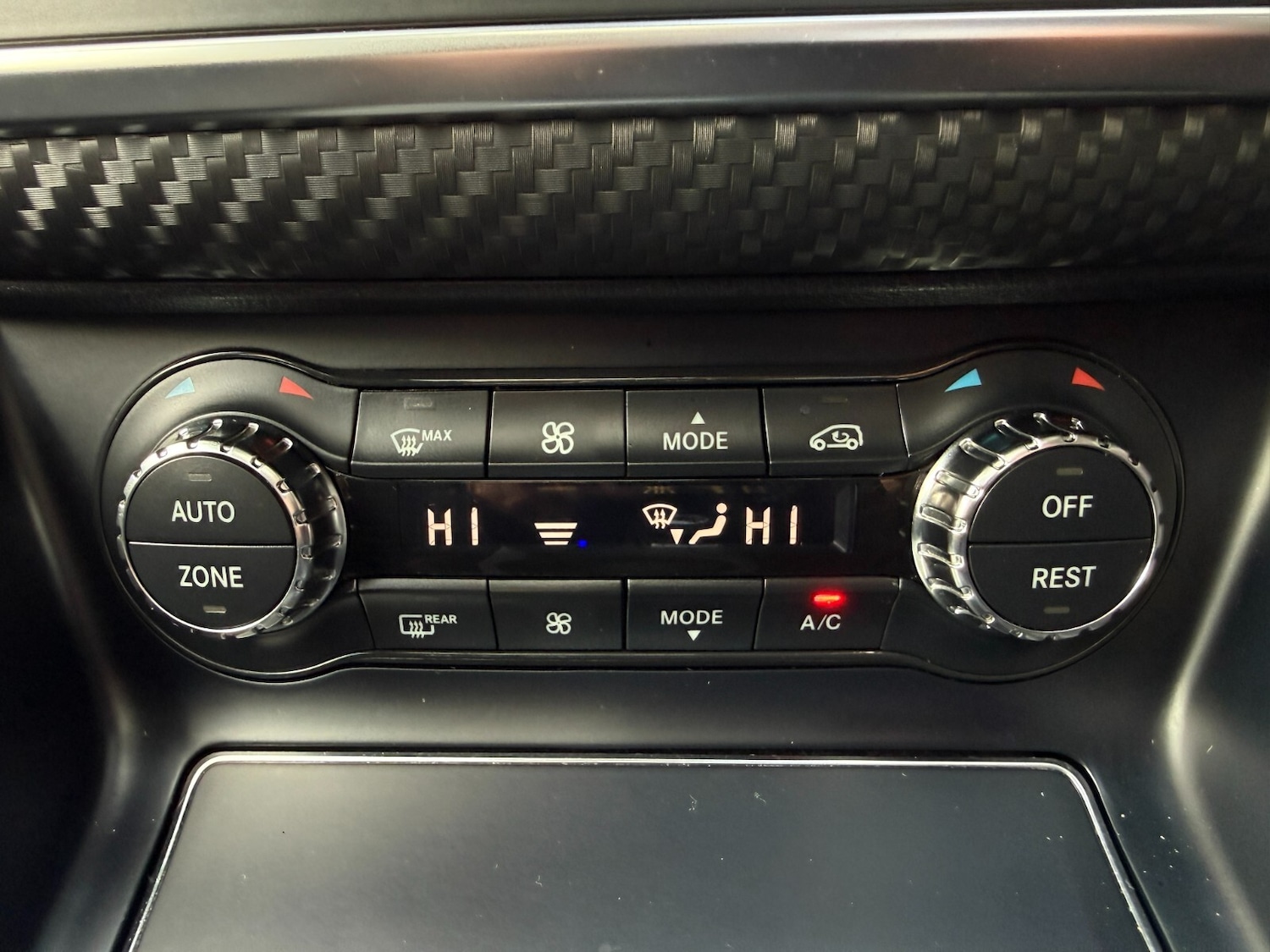 Used Mercedes-Benz A-Class 2018 for sale - 76871514: Photo 32