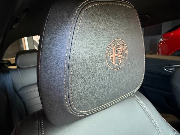 Used Alfa Romeo Giulia for sale - 76344137: Photo 23