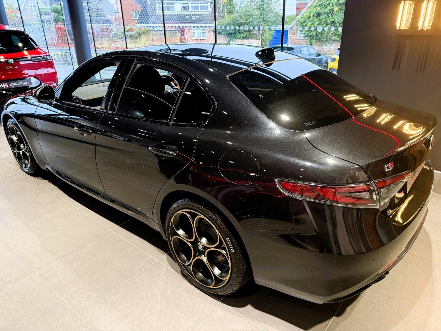 Used Alfa Romeo Giulia for sale - 76344137: Photo 9