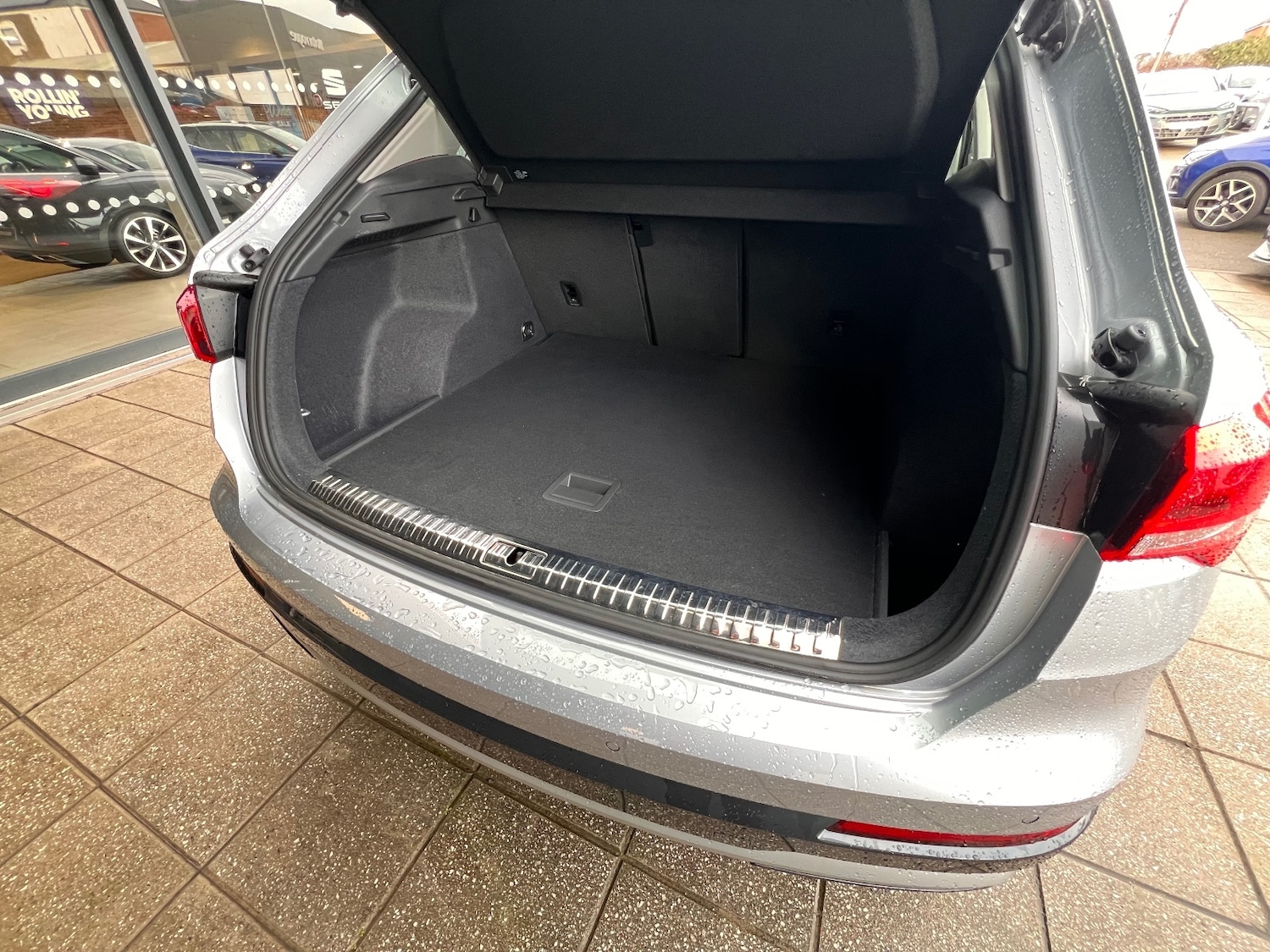 Used Audi Q3 2024 for sale - 77660319: Photo 65