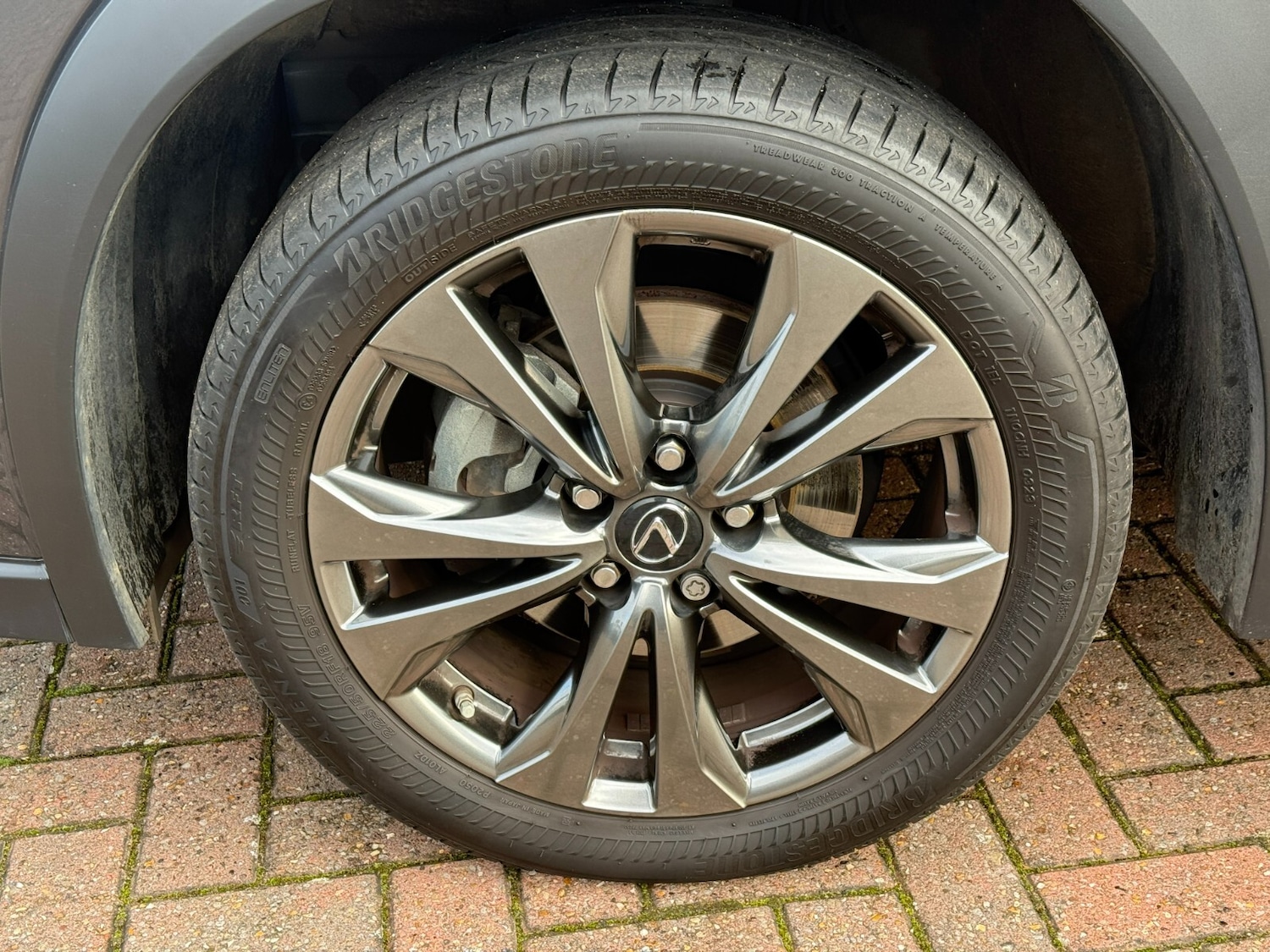 Used Lexus UX 2023 for sale - 76869625: Photo 12