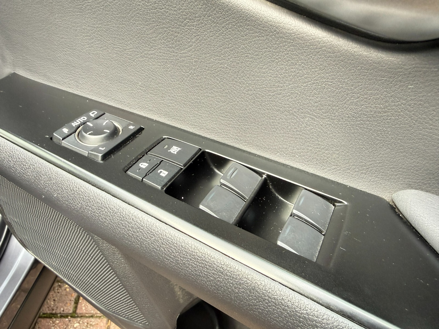 Used Lexus UX 2023 for sale - 76869625: Photo 22