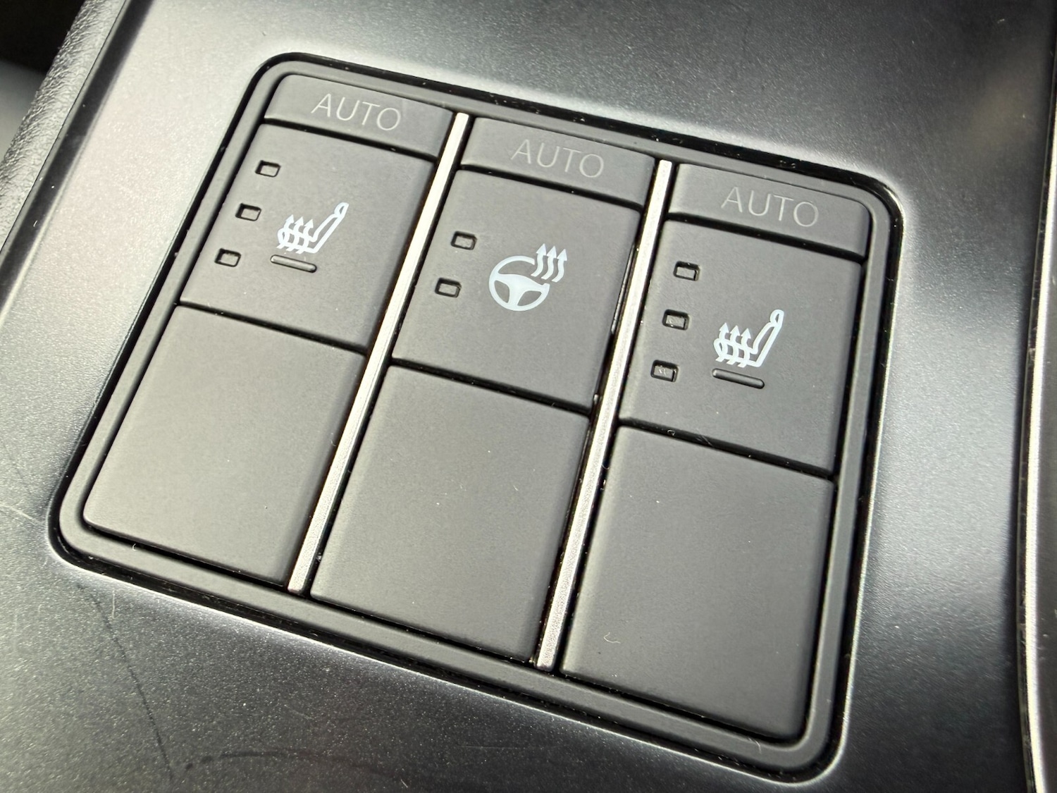 Used Lexus UX 2023 for sale - 76869625: Photo 28