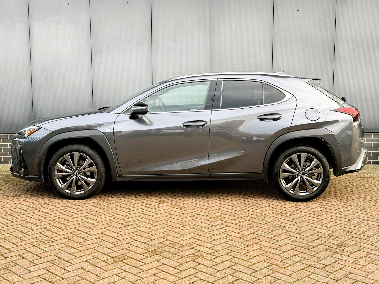 Used Lexus UX 2023 for sale - 76869625: Photo 9