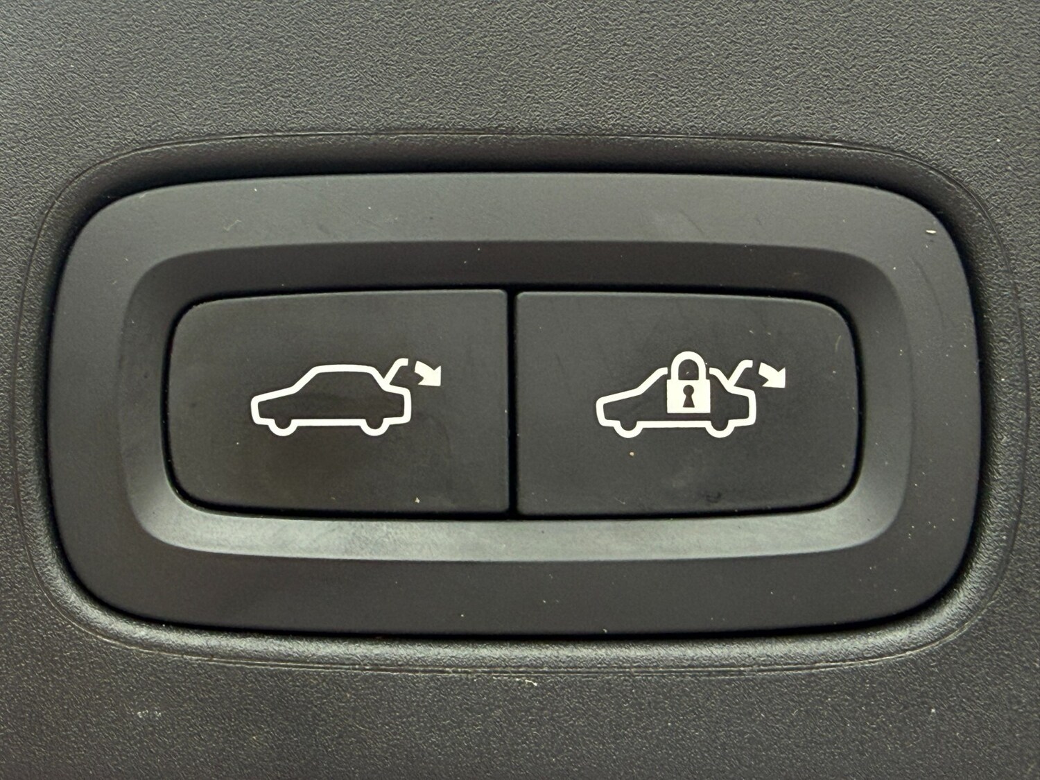 Used Volvo V90 2018 for sale - 75887020: Photo 44