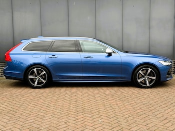 Used Volvo V90 2018 for sale - 75887020: Photo