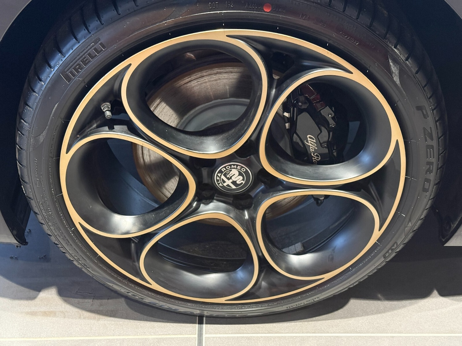 Used Alfa Romeo Giulia for sale - 76871187: Photo 49