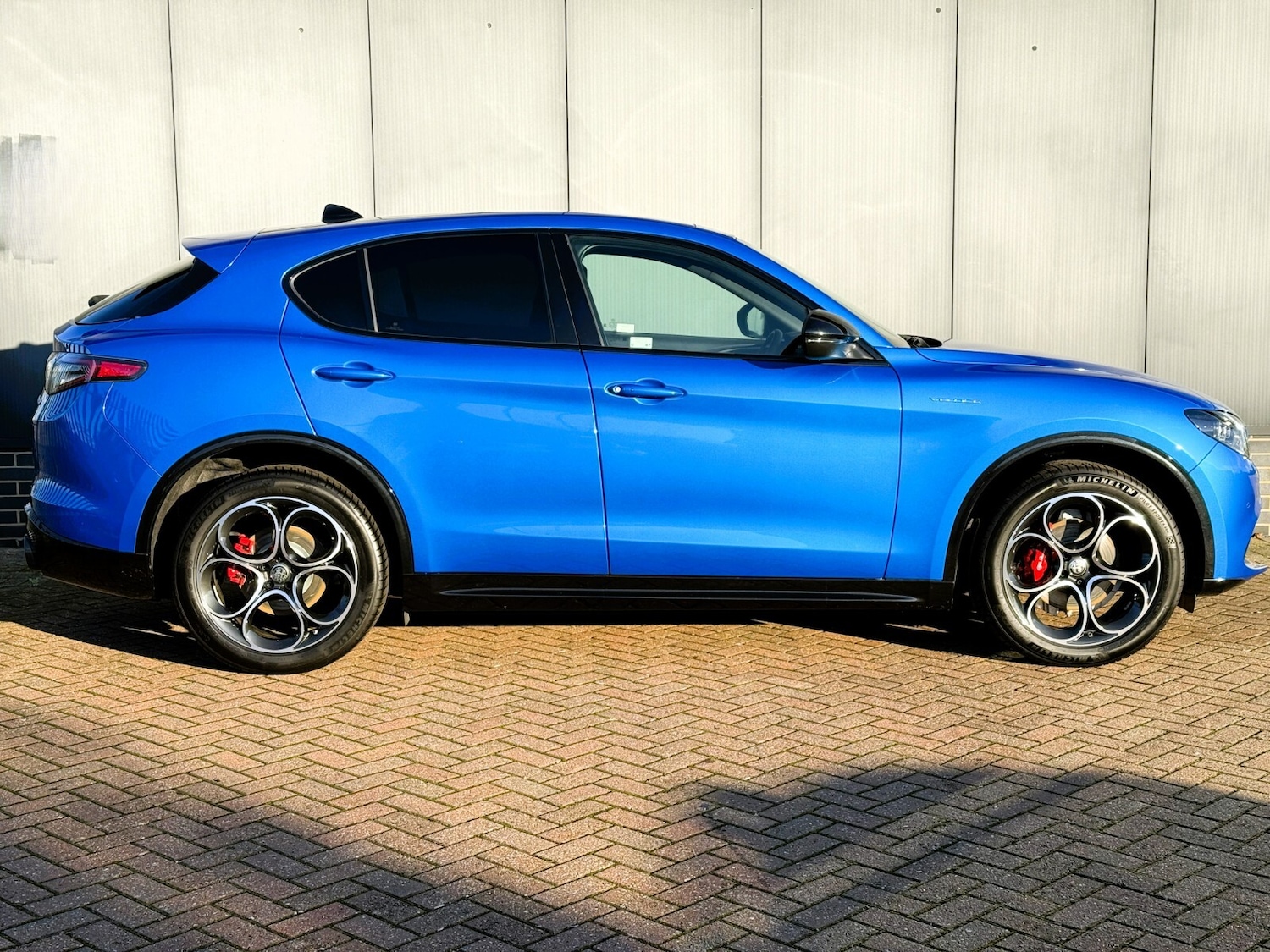 Used Alfa Romeo Stelvio 2025 for sale - 76873336: Photo 5