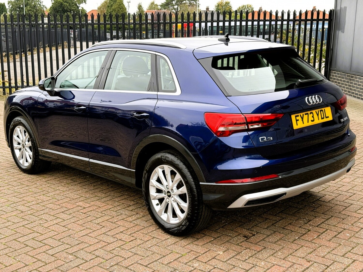 Used Audi Q3 2023 for sale - 75916993: Photo 10