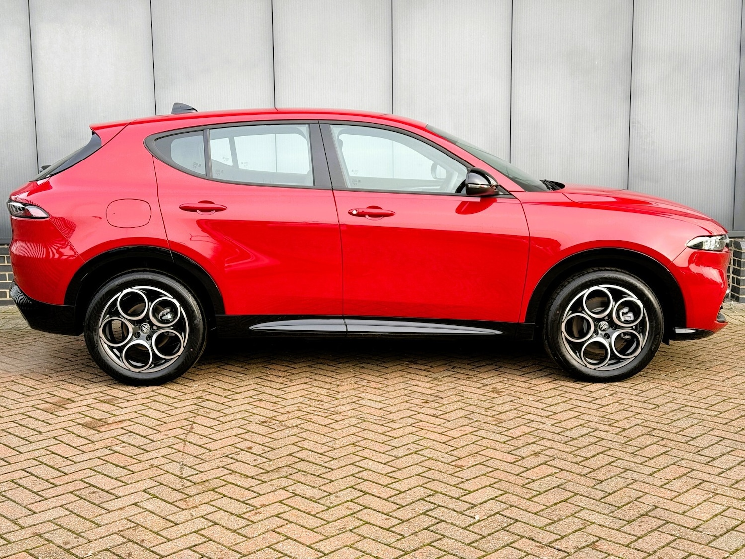 Used Alfa Romeo Tonale 2025 for sale - 77057837: Photo 4