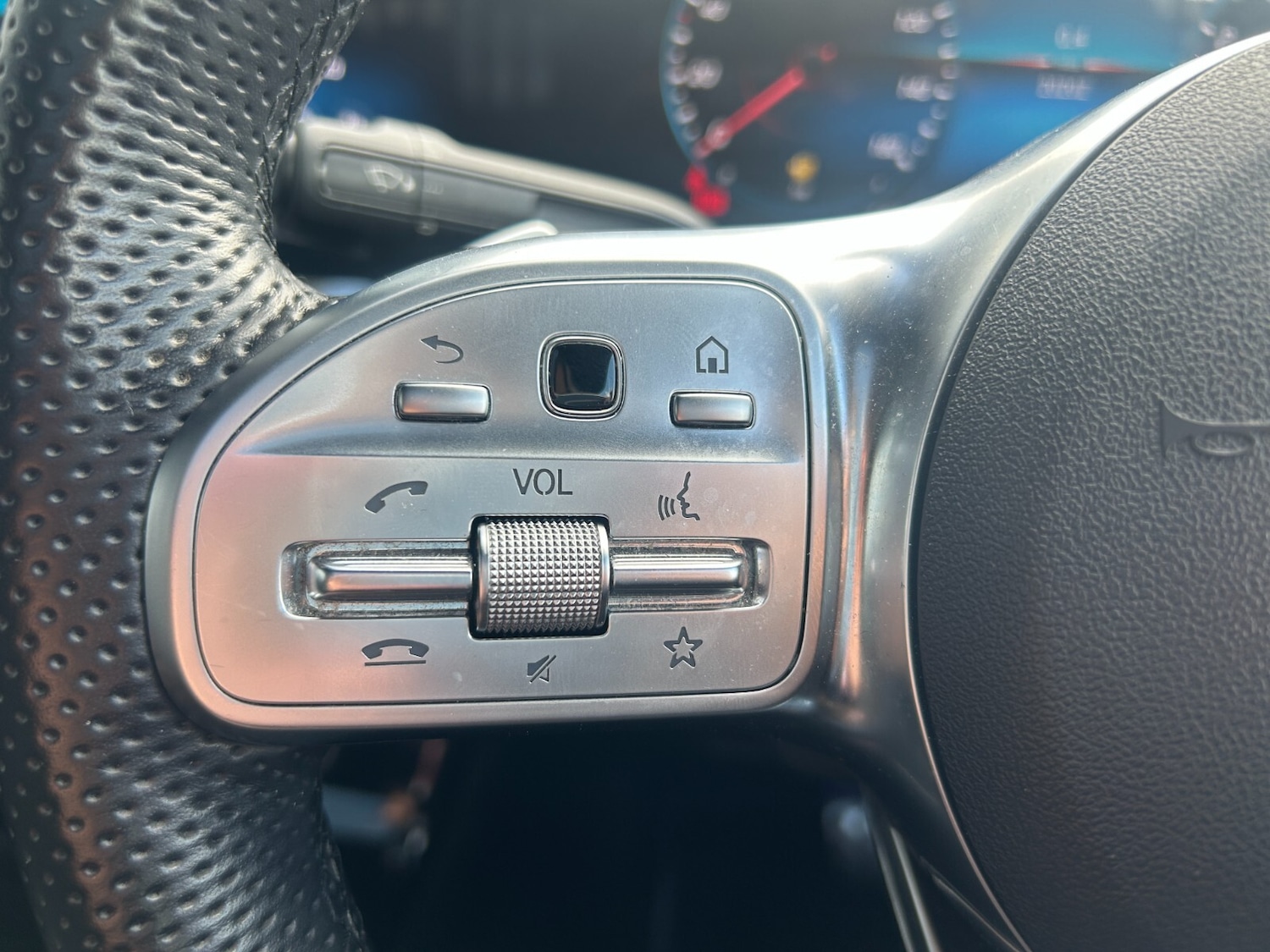 Used Mercedes-Benz CLA 2022 for sale - 77818965: Photo 24