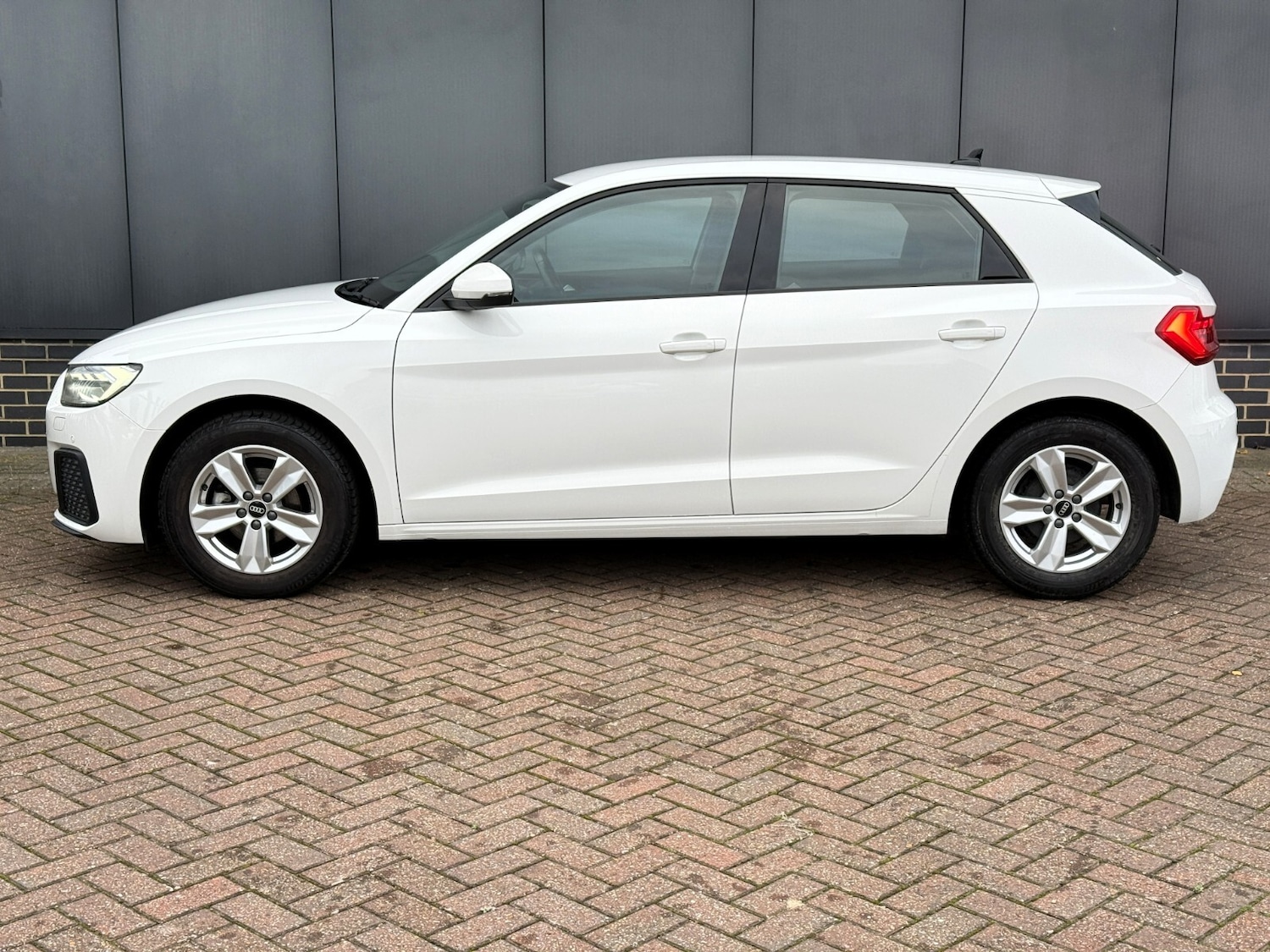 Used Audi A1 2021 for sale - 76229454: Photo 8