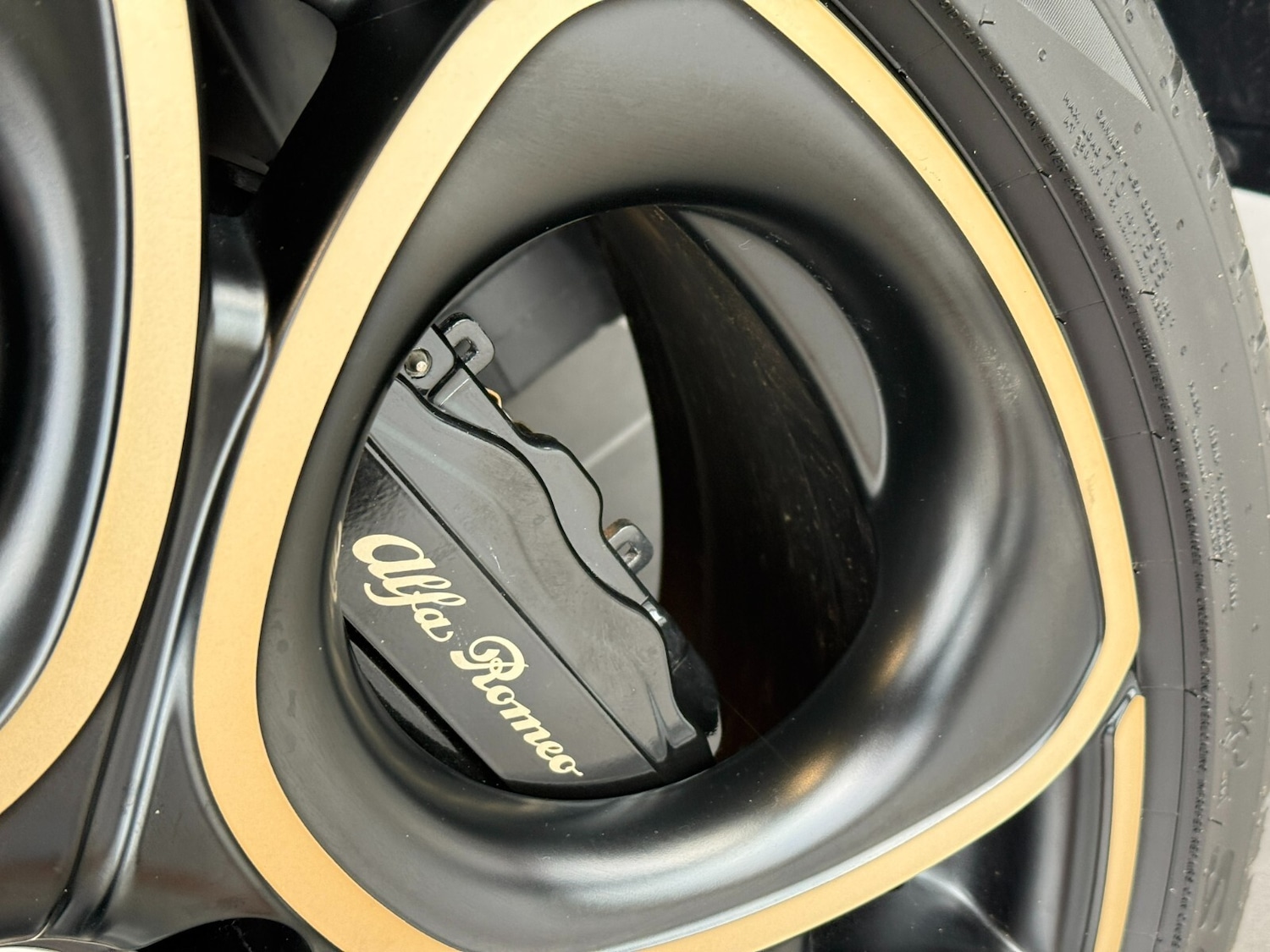 Used Alfa Romeo Tonale for sale - 76870800: Photo 18