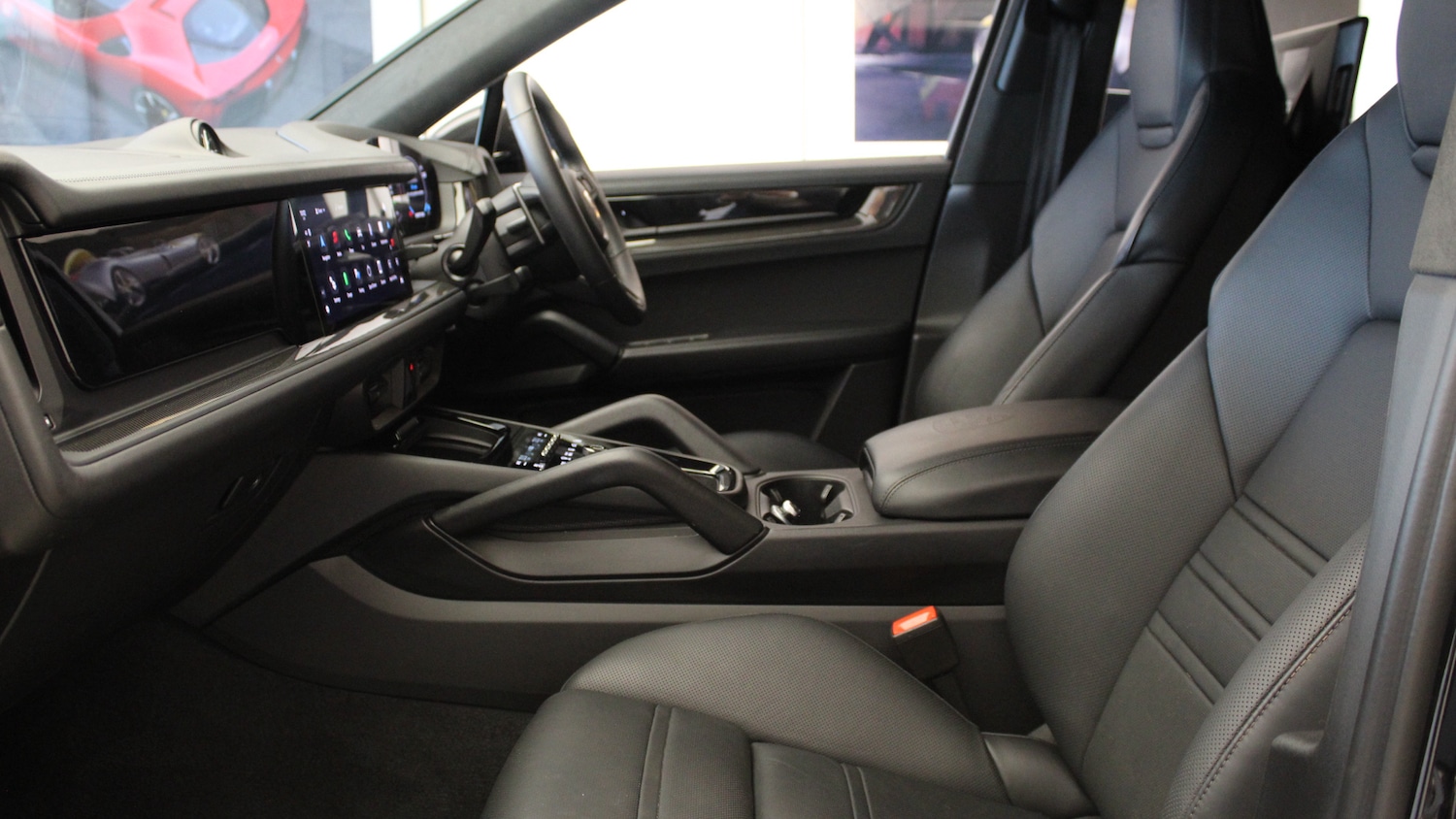 Used Porsche Cayenne 2025 for sale - 77743185: Photo 43