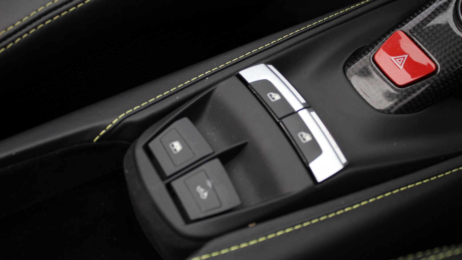 Used Ferrari 488 2018 for sale - 76477054: Photo 18