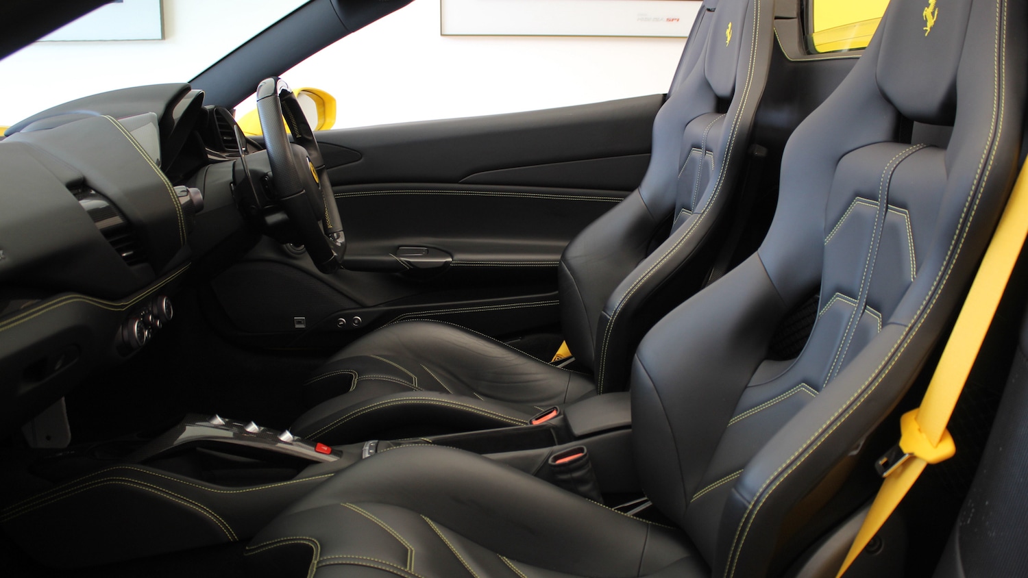 Used Ferrari 488 2018 for sale - 76477054: Photo 19